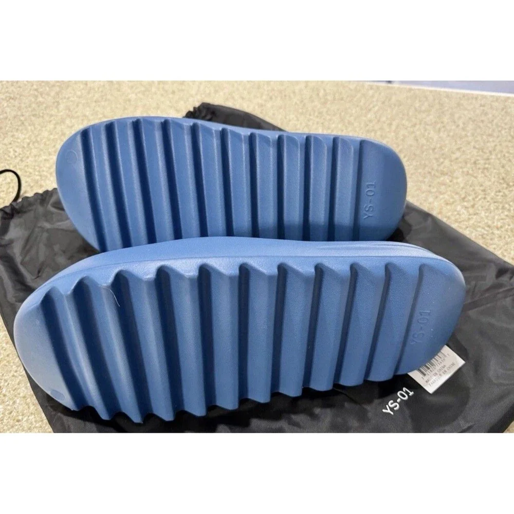YZY YS-01 Blue Slides Size 10 Brand New
